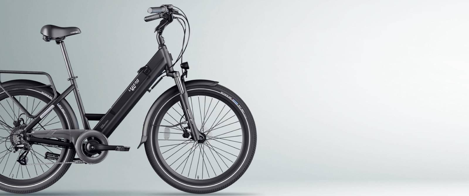 Schwarzes Legend Milano City-E-Bike mit tiefem Einstieg